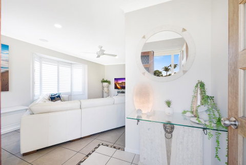 Sweetbrush Place - Accommodation Cooktown 3