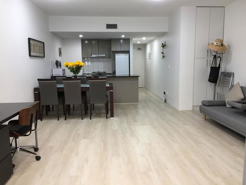 Sydney CBD Family Home - Accommodation Cooktown 1