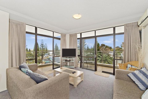 Tasman Towers 9, 3 Munster Street - Accommodation Cooktown 0