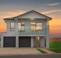 Tee Two on Troon - 21/30 Troon Drive - Accommodation Cooktown