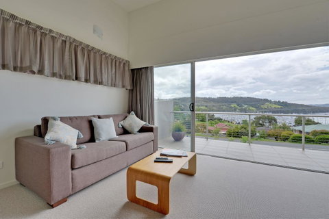 The Cove Kettering - Accommodation Cooktown 24