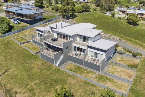 The Cove Kettering - Accommodation Cooktown 1