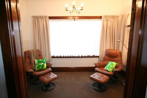 Moonah Central Apartments - Accommodation Cooktown 25