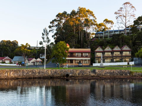 Strahan Village - Accommodation Cooktown 36