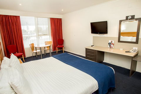 Edgewater Hotel - Accommodation Cooktown 14
