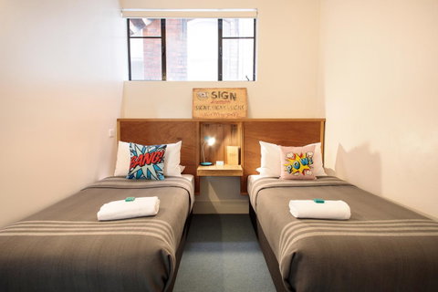 Alabama Hotel Hobart - Accommodation Cooktown 19