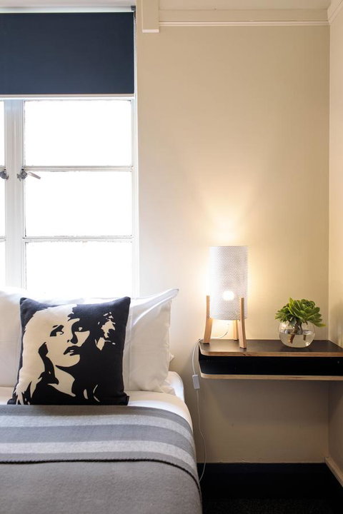 Alabama Hotel Hobart - Accommodation Cooktown 20