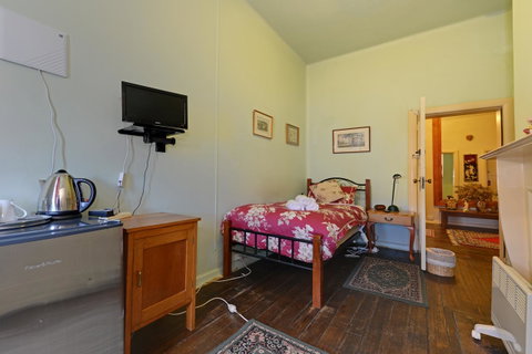Edinburgh Gallery Bed & Breakfast - Accommodation Cooktown 27