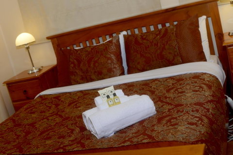 Edinburgh Gallery Bed & Breakfast - Accommodation Cooktown 20