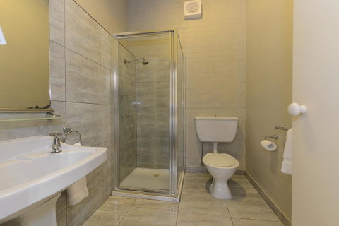 Edinburgh Gallery Bed & Breakfast - Accommodation Cooktown 15