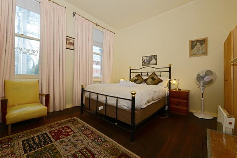 Edinburgh Gallery Bed & Breakfast - Accommodation Cooktown 25