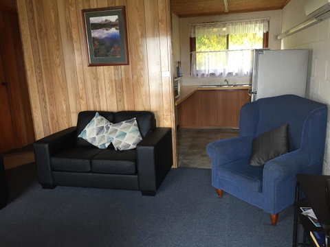 Regatta Point Tavern & Holiday Villas - Accommodation Cooktown 12