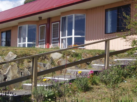 Regatta Point Tavern & Holiday Villas - Accommodation Cooktown 36
