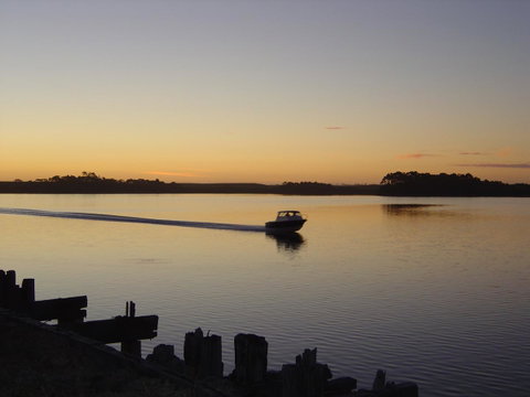 Regatta Point Tavern & Holiday Villas - Accommodation Cooktown 37