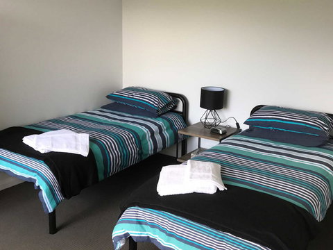 Derby Digs Cottage - Accommodation Cooktown 1