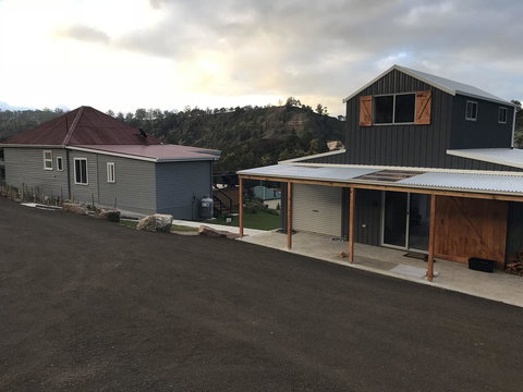 Derby Digs Cottage - Accommodation Cooktown 19