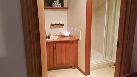 Beezneez B&B - Accommodation Cooktown 8