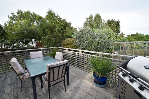 Freedom At Freycinet - Accommodation Cooktown 14