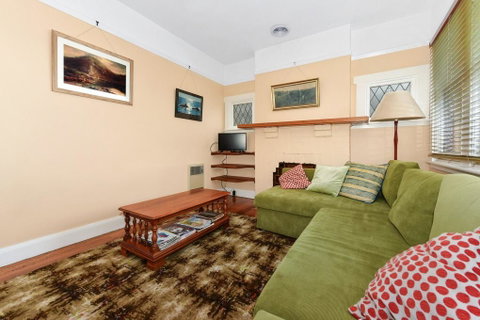 Cimitiere By The Park - Accommodation Cooktown 1