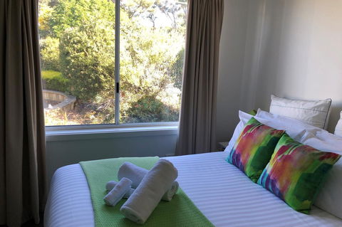 BAY OF FIRES SEACHANGE Ocean Frontage - Accommodation Cooktown 5