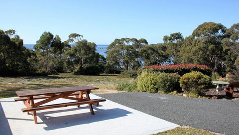 BAY OF FIRES SEACHANGE Ocean Frontage - Accommodation Cooktown 22