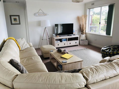 BAY OF FIRES SEACHANGE Ocean Frontage - Accommodation Cooktown 14