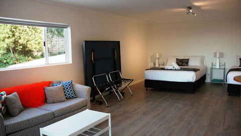 BAY OF FIRES SEACHANGE Ocean Frontage - Accommodation Cooktown 18