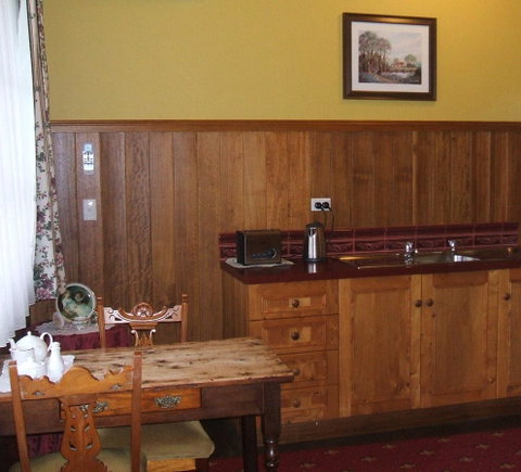 Touchwood Cottages - Accommodation Cooktown 23