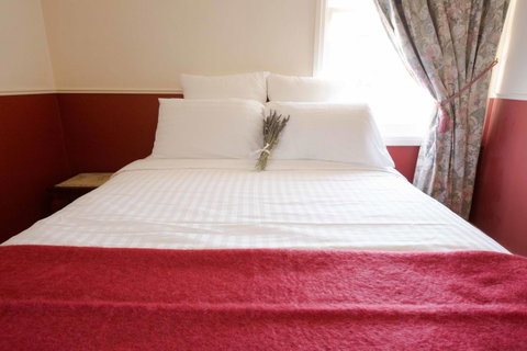 St Andrews Inn - Accommodation Cooktown 16