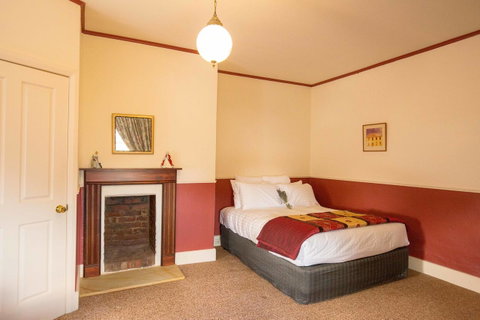 St Andrews Inn - Accommodation Cooktown 12