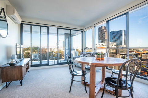 Poplar Apartments - Accommodation Cooktown 0