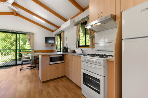 Bright Riverside Holiday Park - Accommodation Cooktown 22