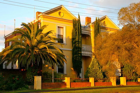 Campbell St Lodge - Accommodation Cooktown 0