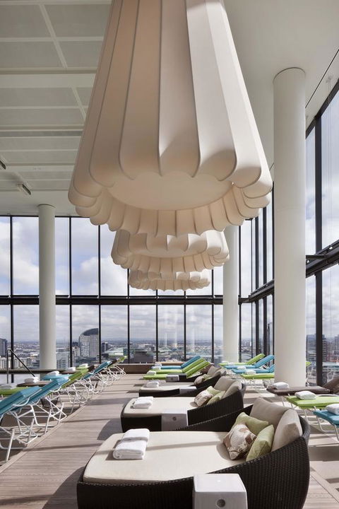 Crown Metropol Melbourne - Accommodation Cooktown 15