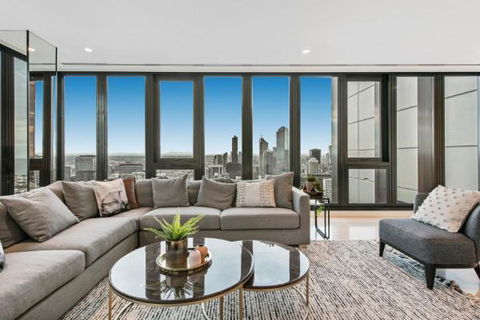 Experience Platinum Hotel Apartments - Accommodation Cooktown 16