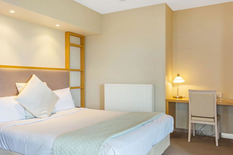 Deep Blue Hotel & Hot Springs - Accommodation Cooktown 36