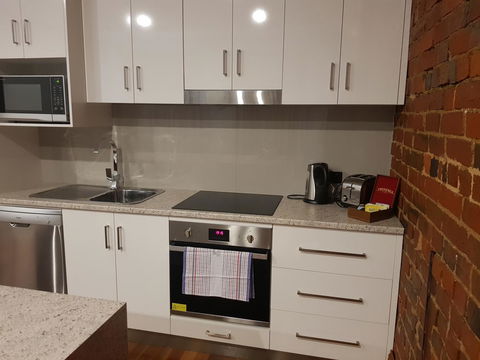 Sublime Spa Apartments - Accommodation Cooktown 7