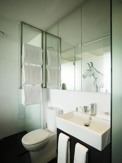 The Cullen Melbourne - Art Series - Accommodation Cooktown 6