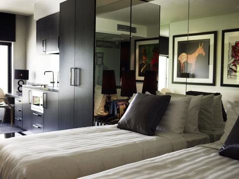 The Cullen Melbourne - Art Series - Accommodation Cooktown 18
