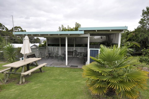 Ballymena Holiday Units - Accommodation Cooktown 1