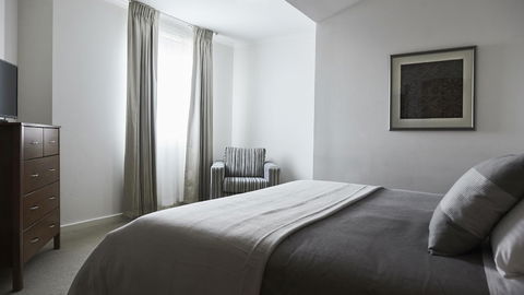 Plough Hotel - Accommodation Cooktown 2
