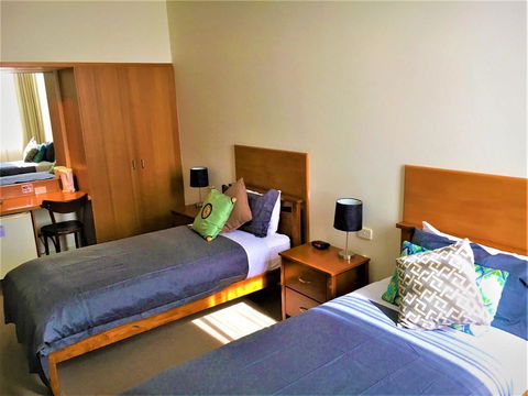 Plough Hotel - Accommodation Cooktown 8
