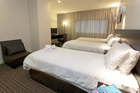 Causeway 353 Hotel - Accommodation Cooktown 20