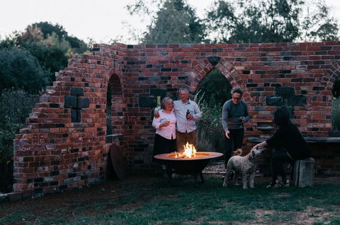Acre Of Roses - Accommodation Cooktown 8