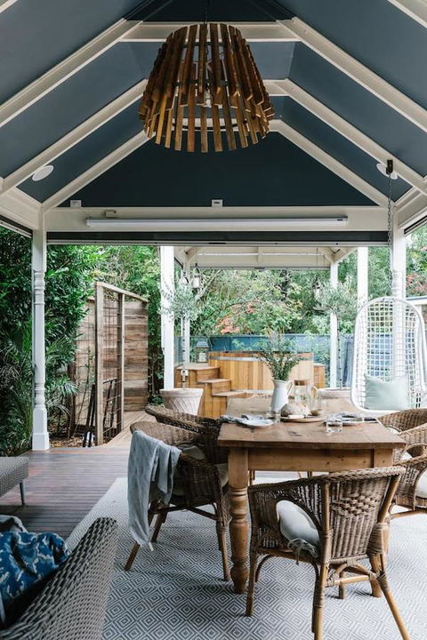 Acre Of Roses - Accommodation Cooktown 18