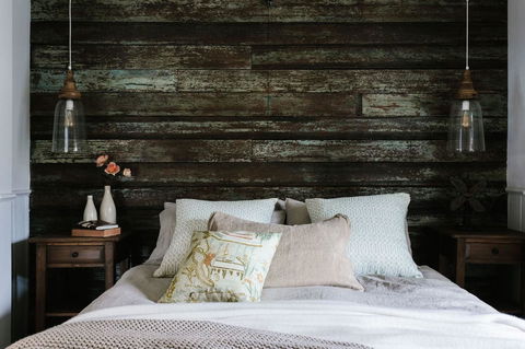 Acre Of Roses - Accommodation Cooktown 1