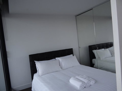 Amazing Accommodations : South Yarra - Accommodation Cooktown 10