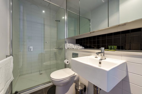 Amazing Accommodations : South Yarra - Accommodation Cooktown 30