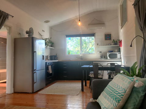 Cinta Cottage - Accommodation Cooktown 3