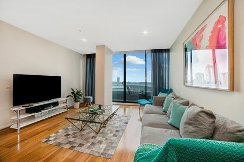 Signature Waterfront Apartments - Accommodation Cooktown 16
